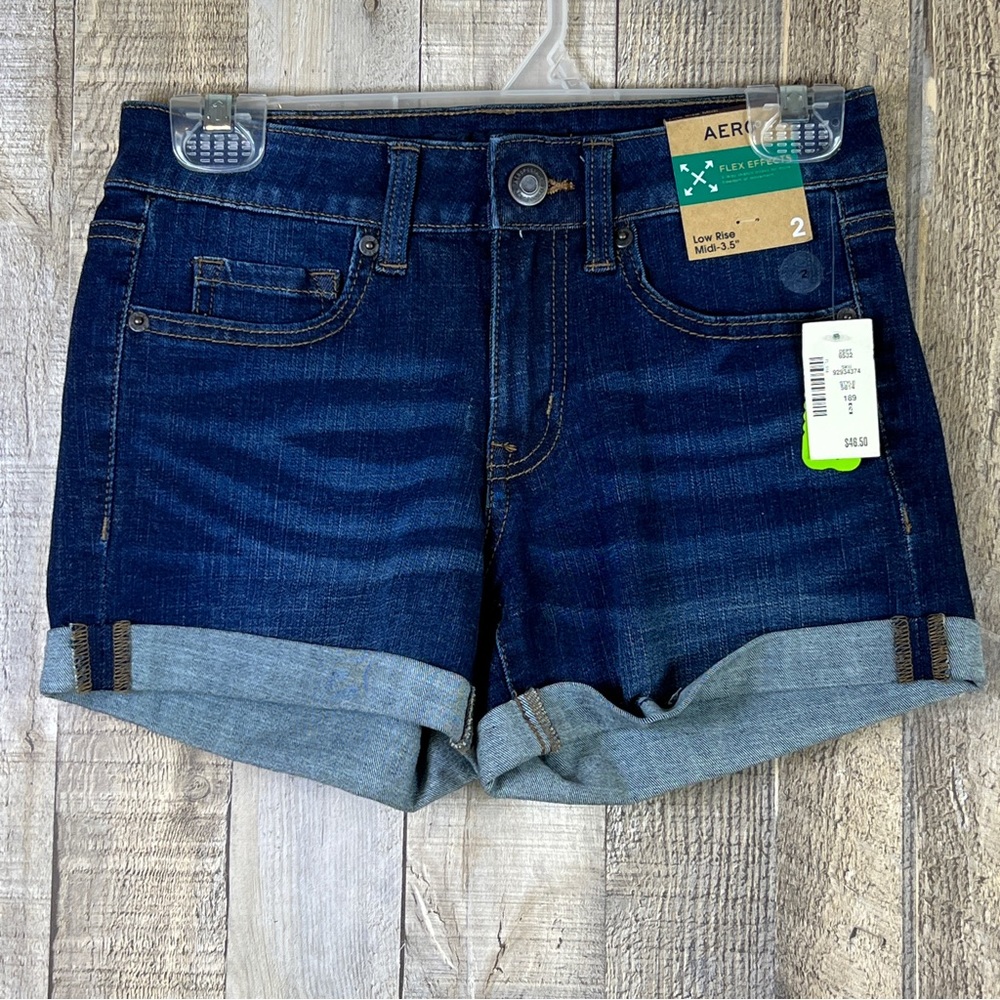 Aero Low Rise Size 2 Rolled Raw Hem Cuffed 5 Pocket Dark Blue Wash Denim Shorts
